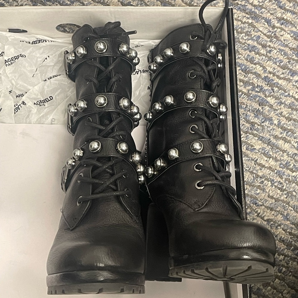 Karl Lagerfeld Lennon Ankle Boots 7.5